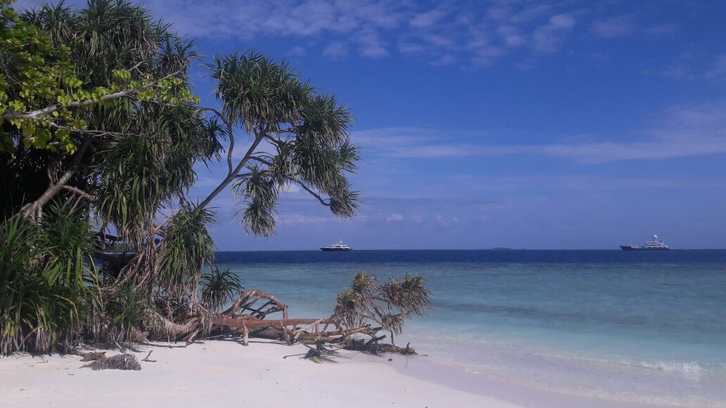 The view from the beach of Malahini Kuda Bandos!