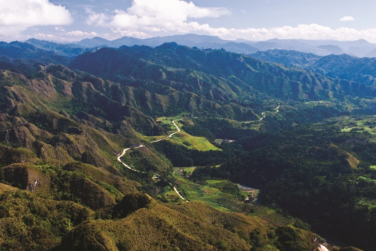Rugged mountain ranges , South Highland Province