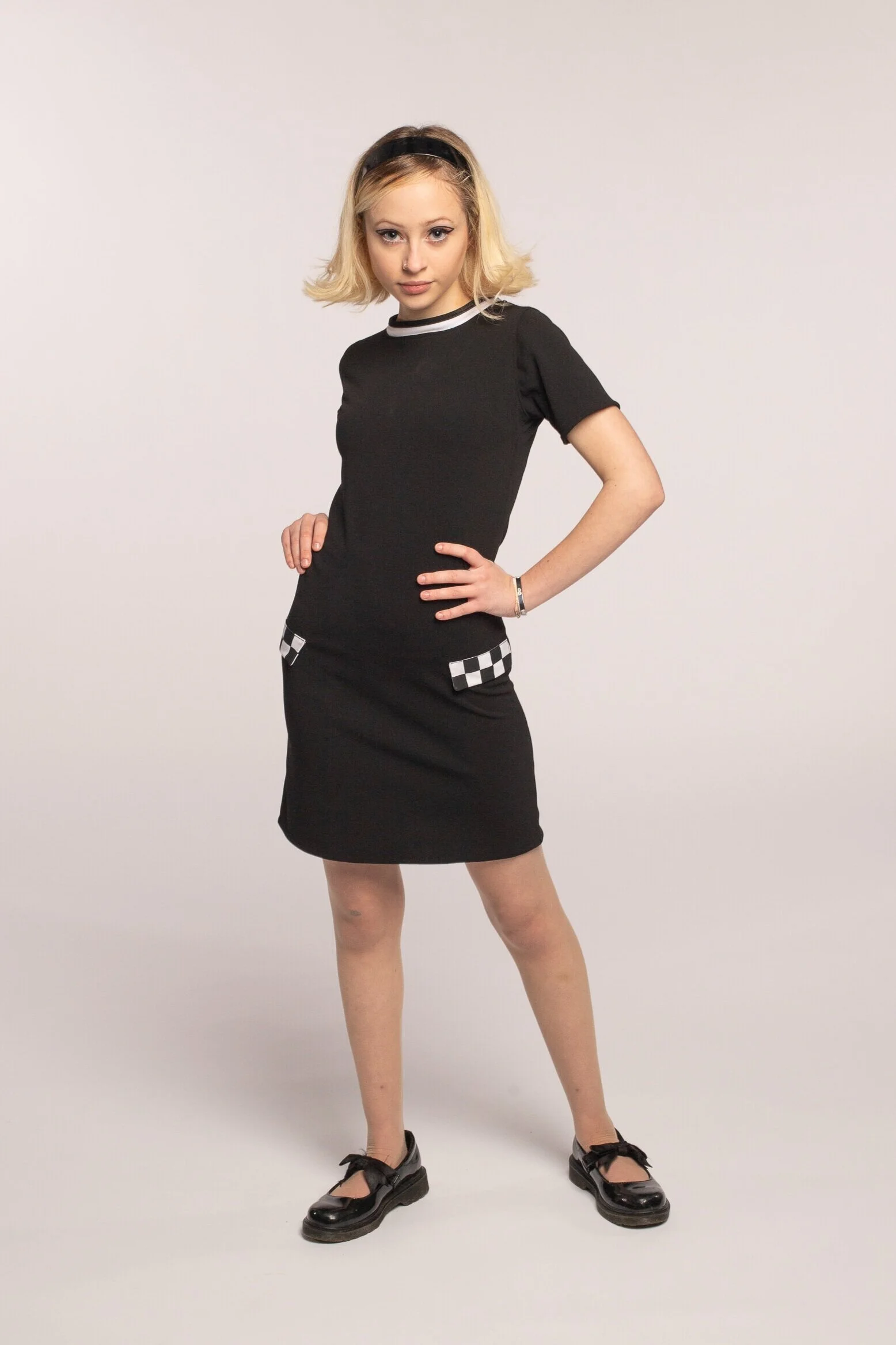 Pauline - 1960s mod dresses