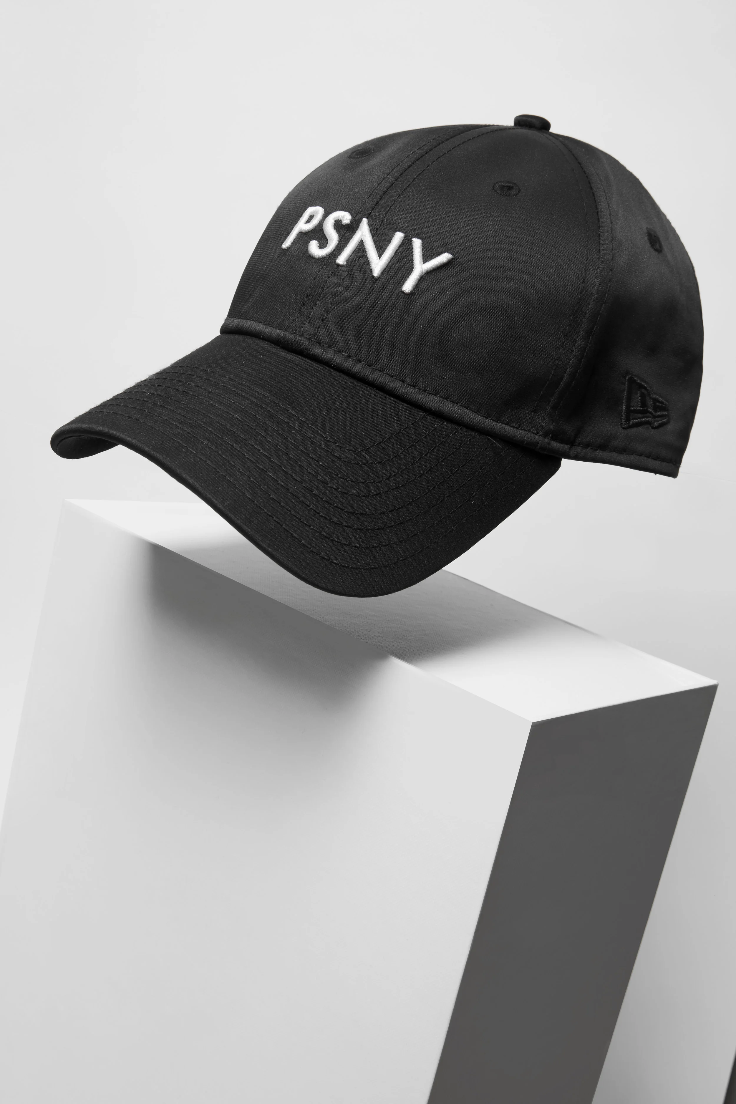 PSNY 02 HAT26269.jpg