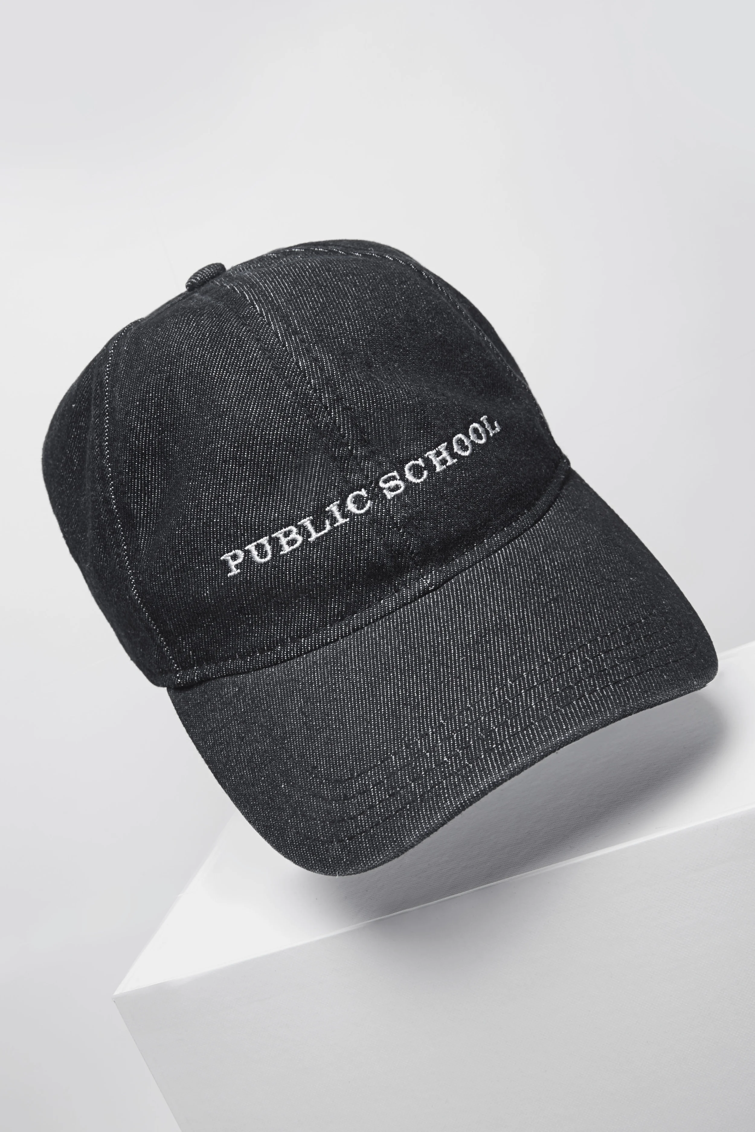 PSNY 02 HAT26242.jpg