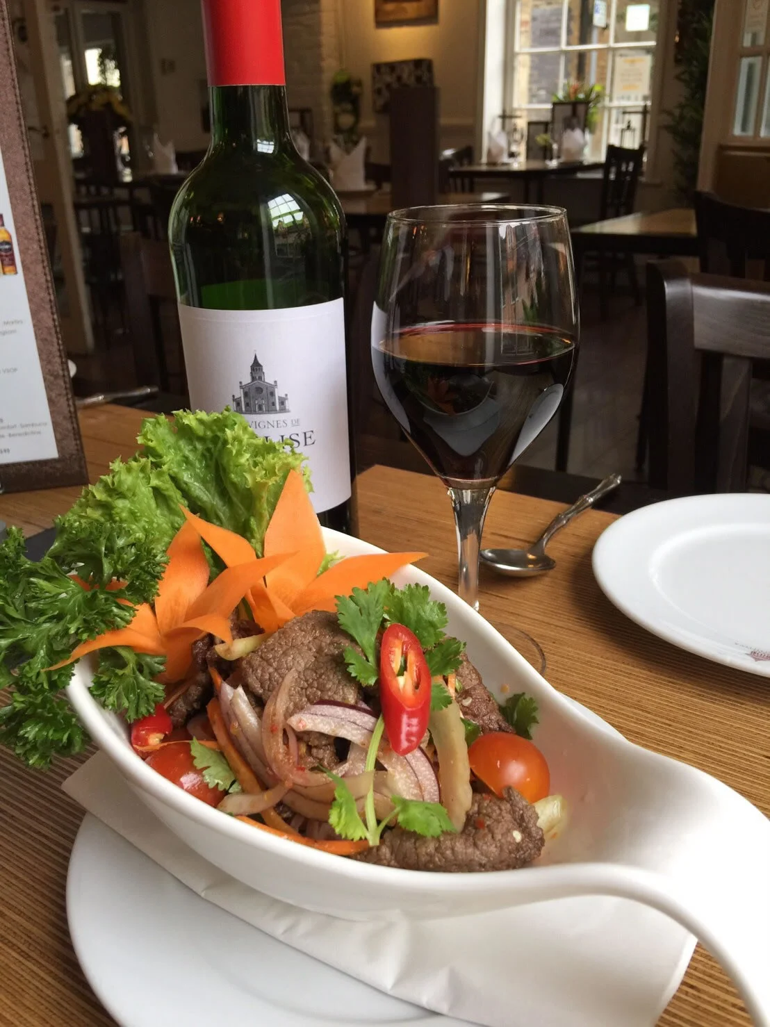 Thai-food-Yum Neua - Beef Salad 2.jpg