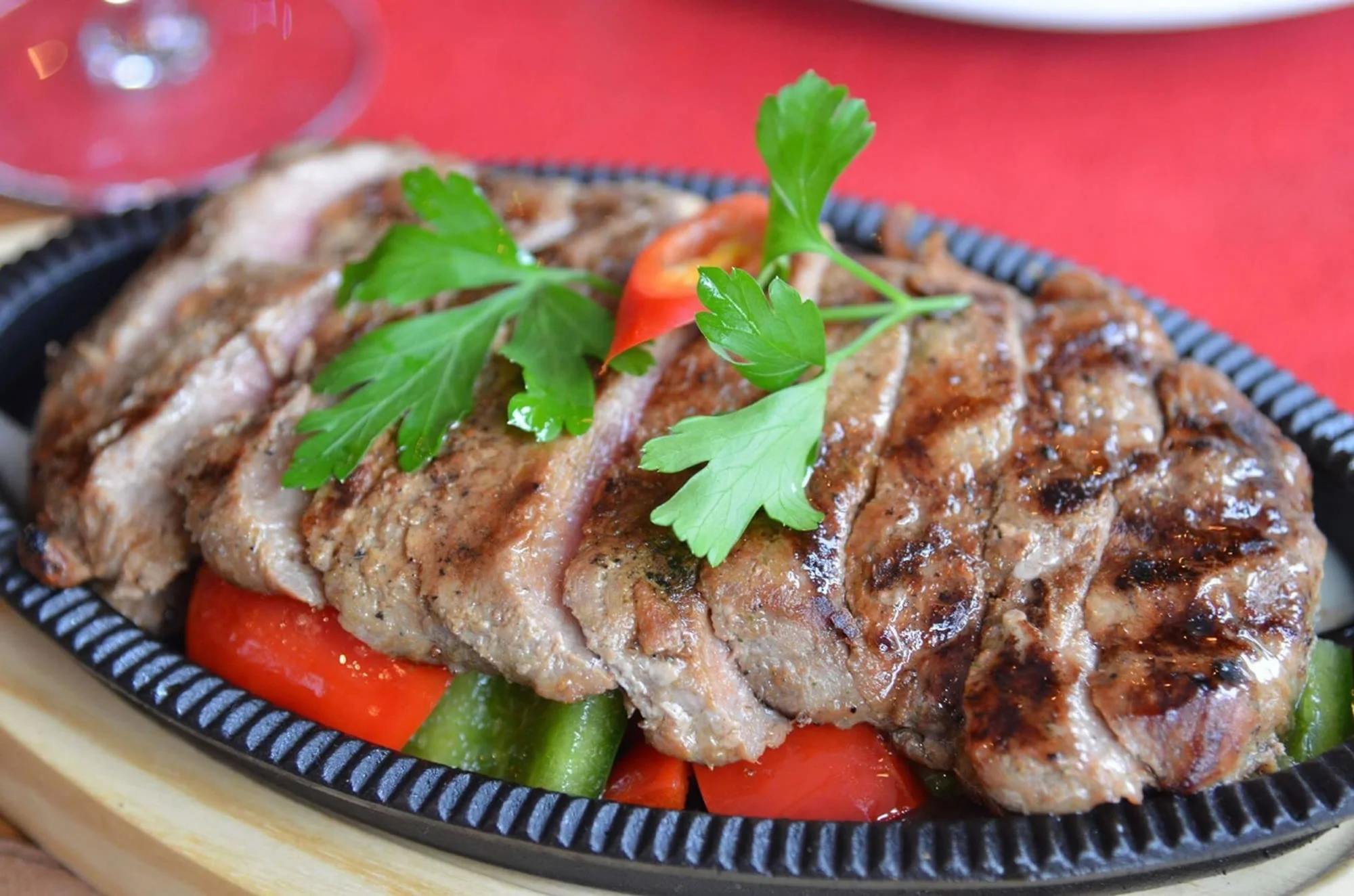 Thai-food-Weeping Tiger Steak.jpg