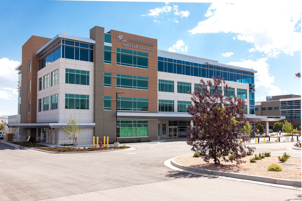 01-Lone-Peak-Medical-Office-Building-And-Lone-Peak-Surgery-Center-Draper-UT-min.jpg