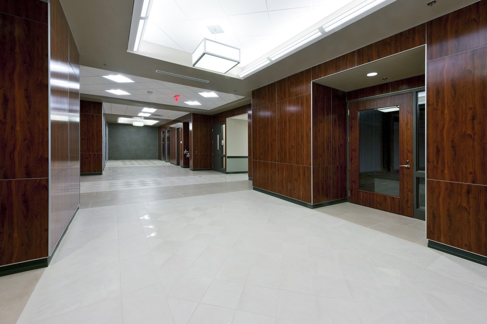 03-TriStar-Centennial-Medical-Office-Building-Shell-Nashville-Ground-Floor-Lobby-min.jpg
