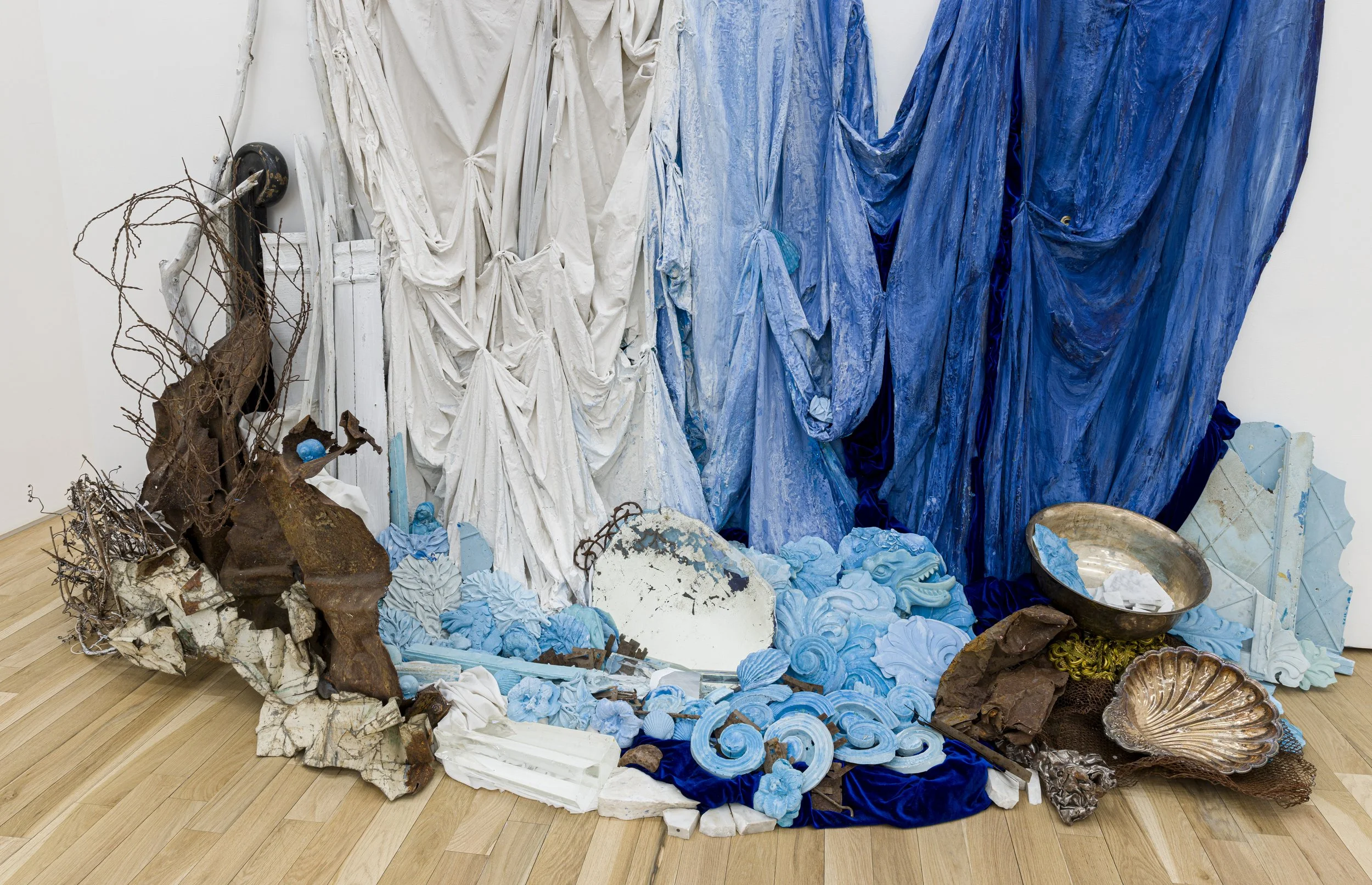 JS135_Wreckage (Renewed)_detail 2.jpg