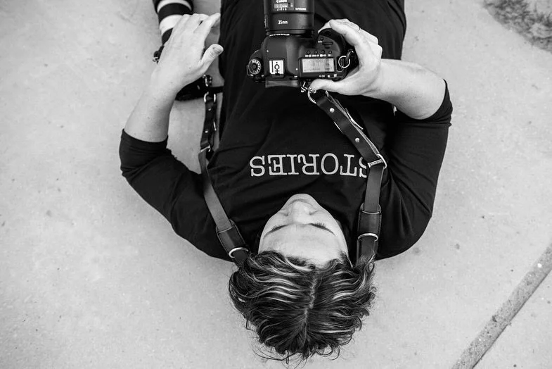 𝐈𝐧𝐯𝐢𝐬𝐢𝐛𝐥𝐞 𝐛𝐮𝐭 𝐚𝐥𝐰𝐚𝐲𝐬 𝐭𝐡𝐞𝐫𝐞

Bruid: &ldquo;Ik ben op een gegeven moment &lsquo;vergeten&rsquo; dat je er was 🫣&rdquo;

Eerlijk?! Een mooier compliment kan ik niet krijgen 🥰 

Dat betekent namelijk dat je heerlijk hebt kunnen g