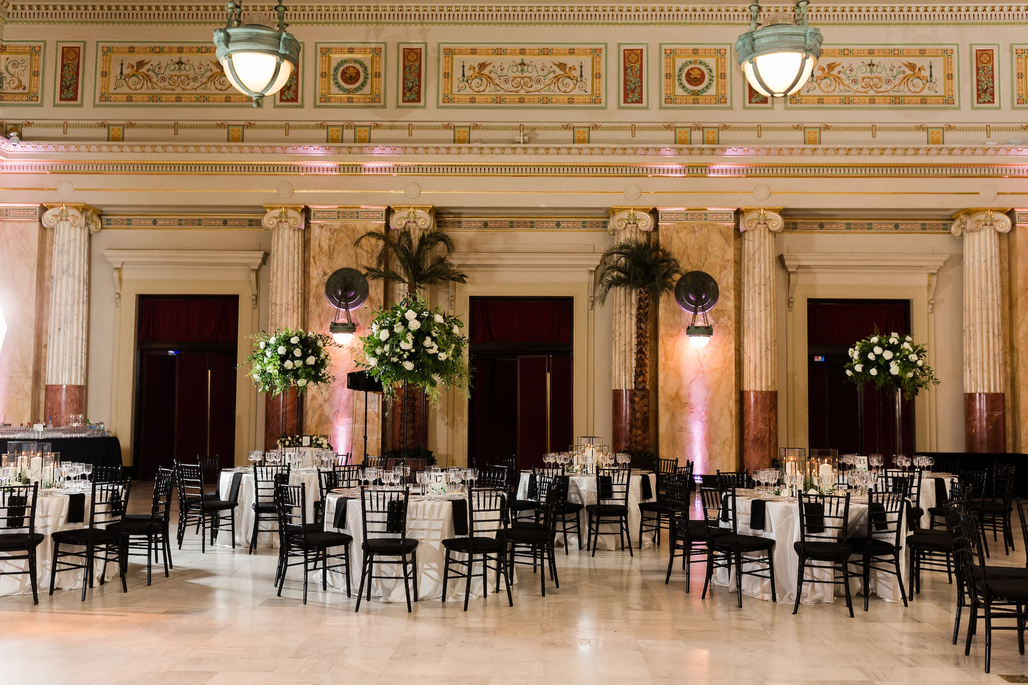 Union-Station-Modern-Romantic-Fall-Wedding-agriffin-events-197.jpg