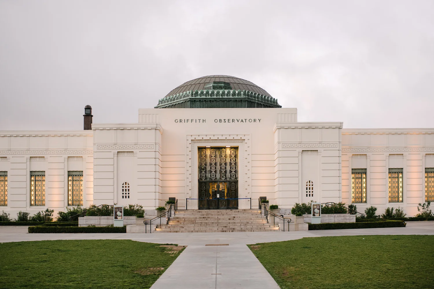 Griffith-Observatory-Galactic-Wedding-AGriffin-events107.jpg
