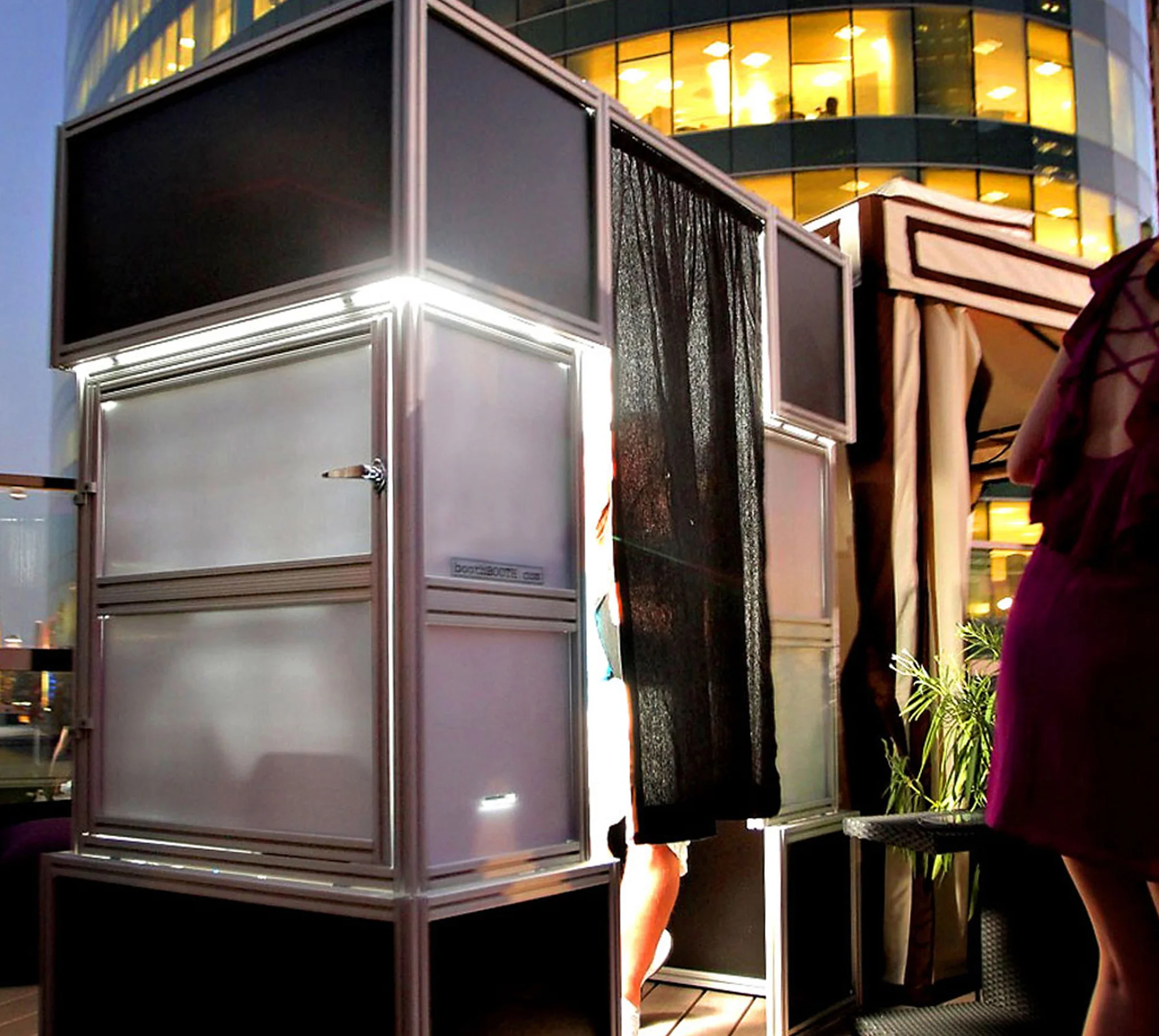 boothBOOTH booth-2 (1).jpg