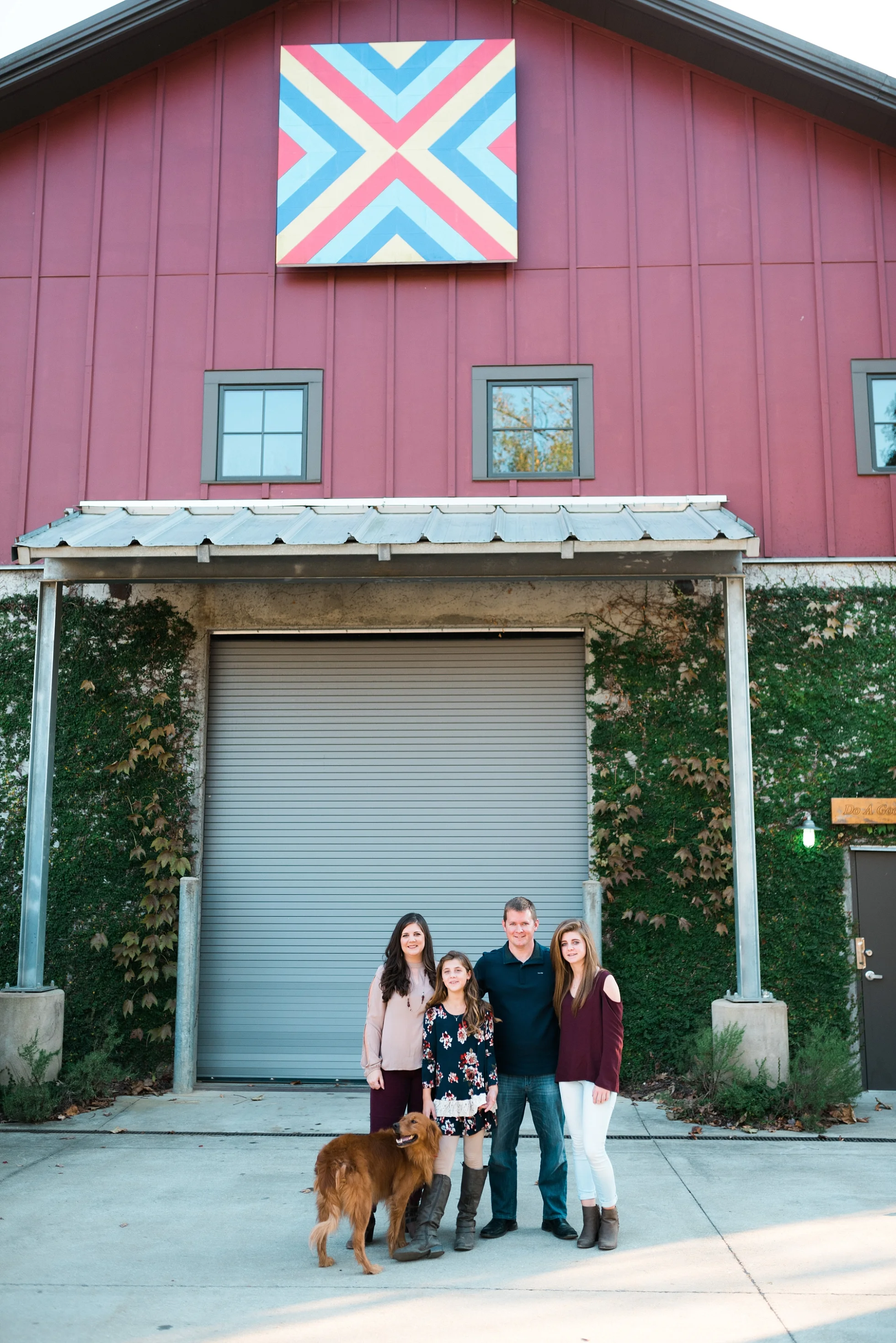 The Fowler Family Portraits | Laura Wilkerson Photography