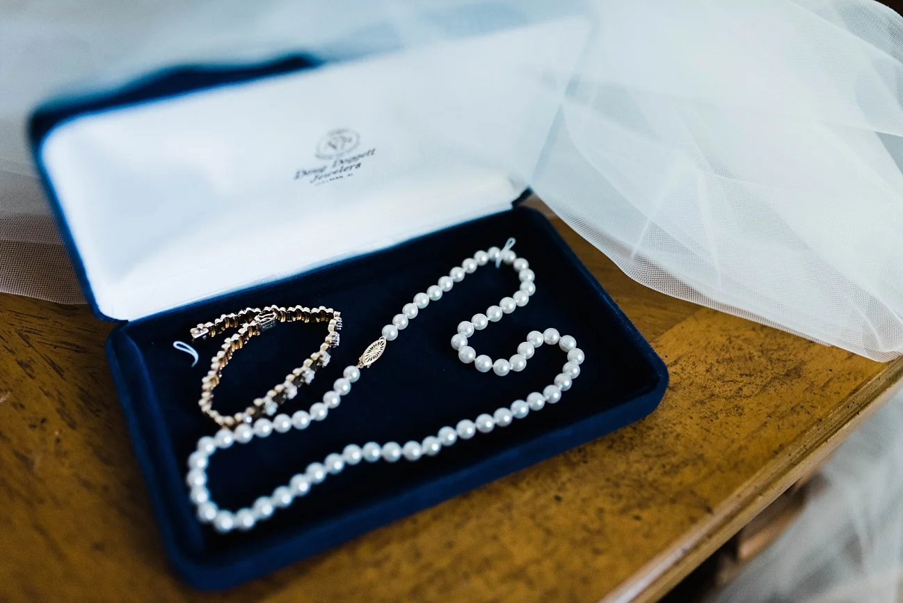 AN INTIMATE BACKYARD BIRMINGHAM WEDDING | NATE & MEGAN BUSH | LAURA WILKERSON PHOTOGRAPHY