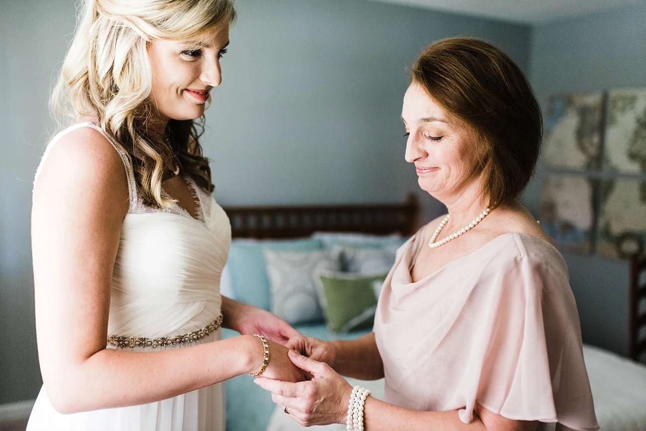 AN INTIMATE BACKYARD BIRMINGHAM WEDDING | NATE & MEGAN BUSH | LAURA WILKERSON PHOTOGRAPHY
