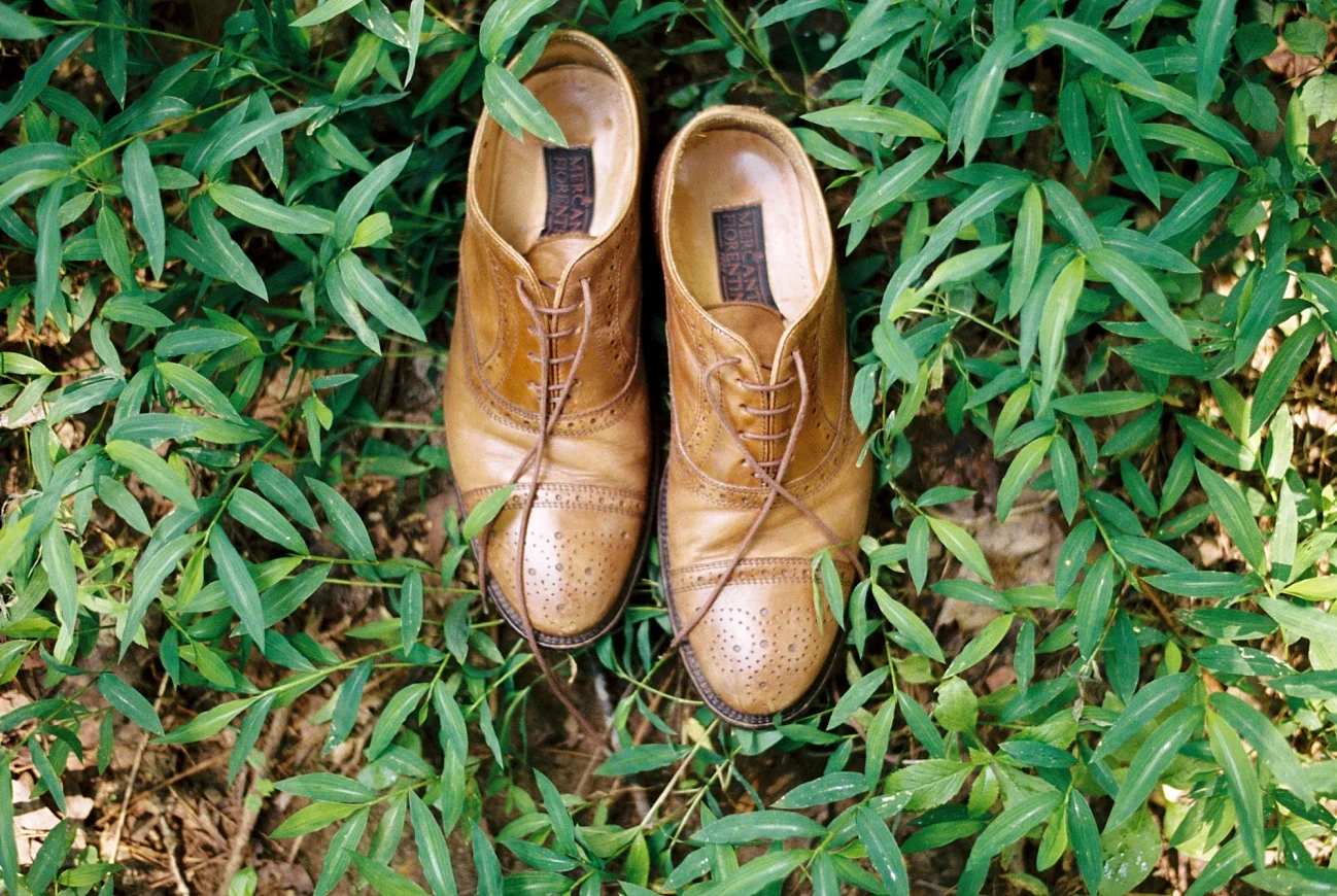 AN INTIMATE BACKYARD BIRMINGHAM WEDDING | NATE & MEGAN BUSH | LAURA WILKERSON PHOTOGRAPHY