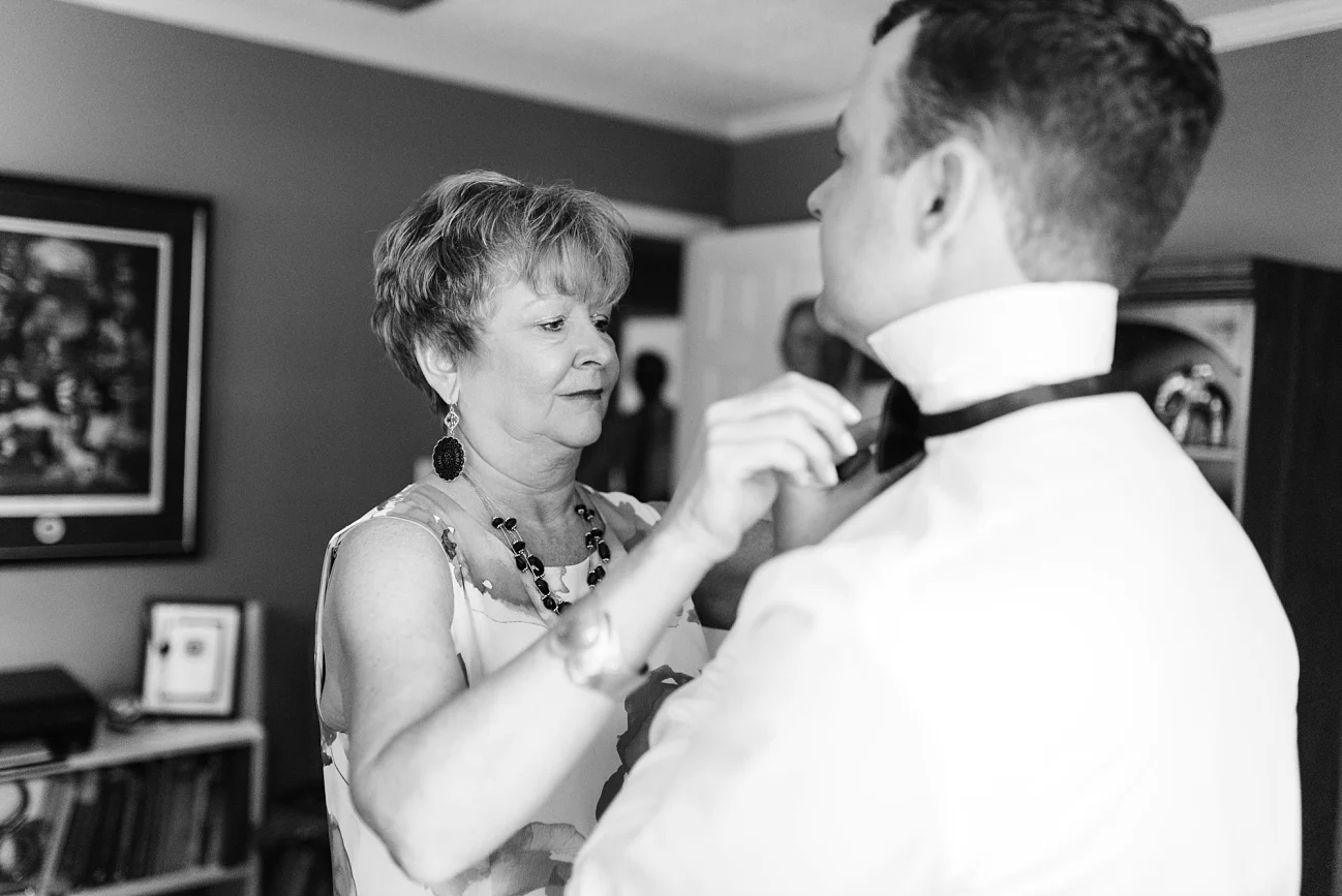 AN INTIMATE BACKYARD BIRMINGHAM WEDDING | NATE & MEGAN BUSH | LAURA WILKERSON PHOTOGRAPHY