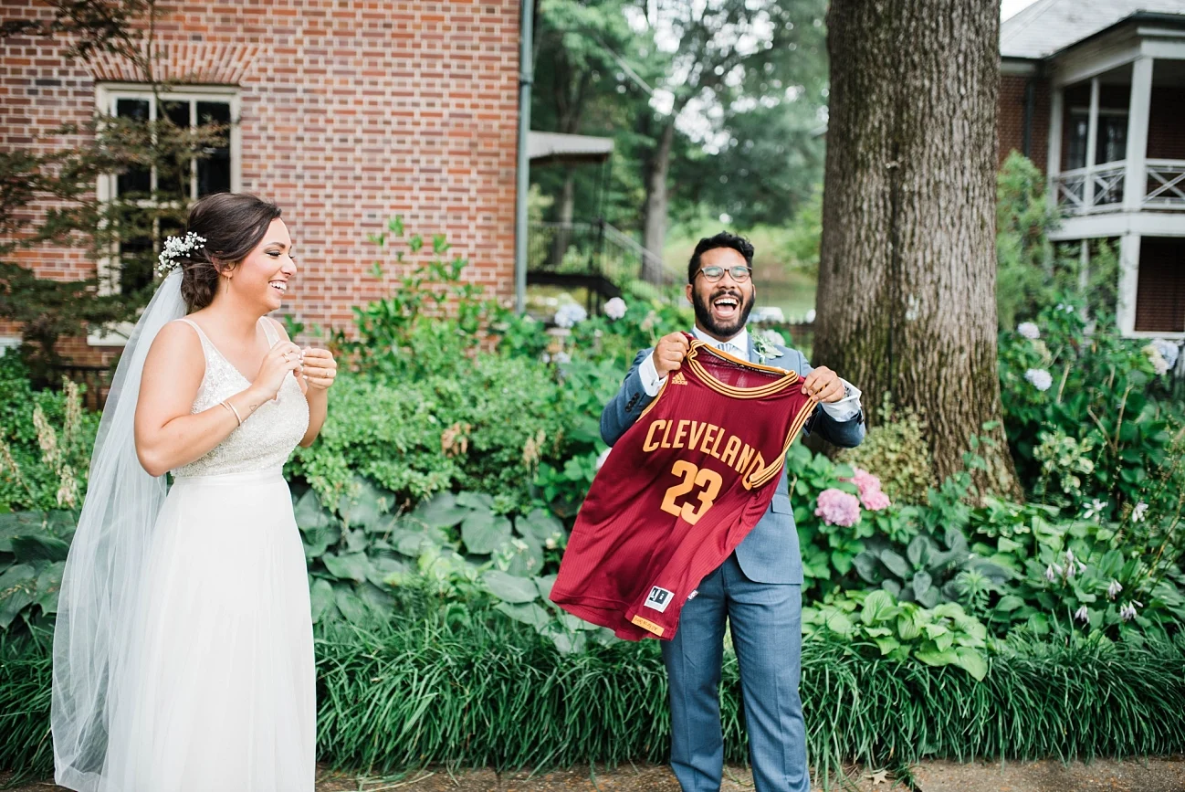 METAL MUSEUM WEDDING IN MEMPHIS | CAO WEDDING | Memphis Tennessee | Laura Wilkerson Photography