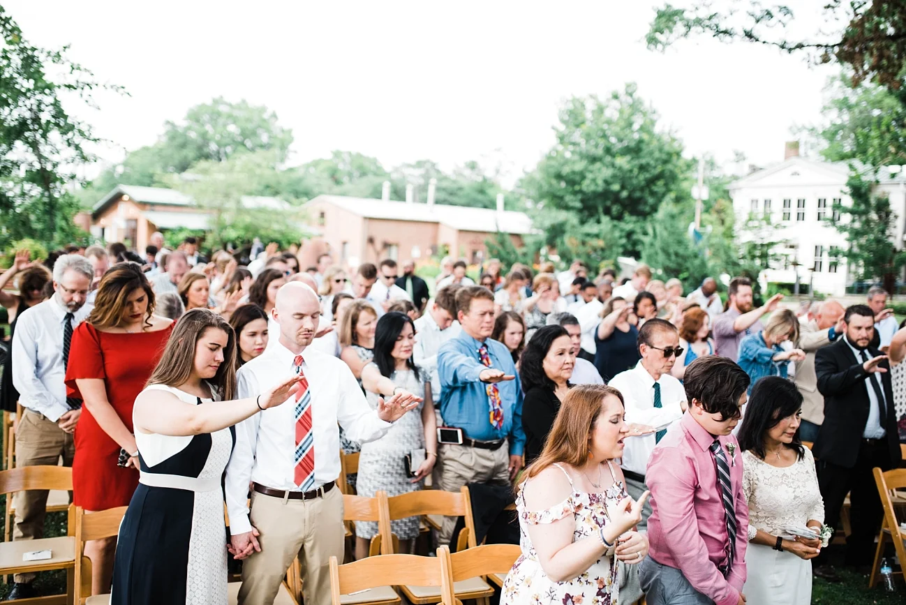 METAL MUSEUM WEDDING IN MEMPHIS | CAO WEDDING | Memphis Tennessee | Laura Wilkerson Photography