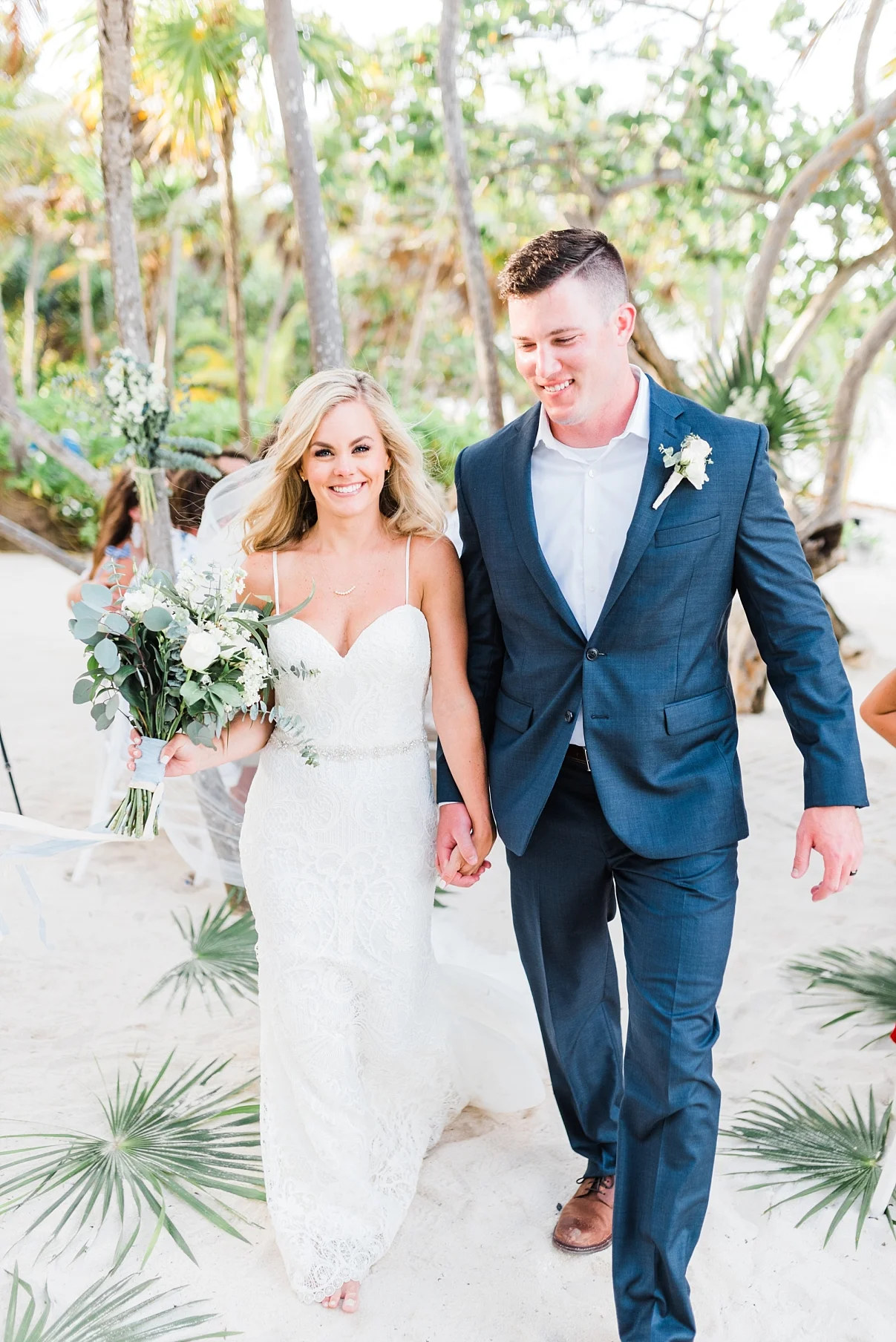MALLORY & EBEN LEEMAN WEDDING | A DESTINATION WEDDING IN AKUMAL, MEXICO | LAURA WILKERSON PHOTOGRAPHY