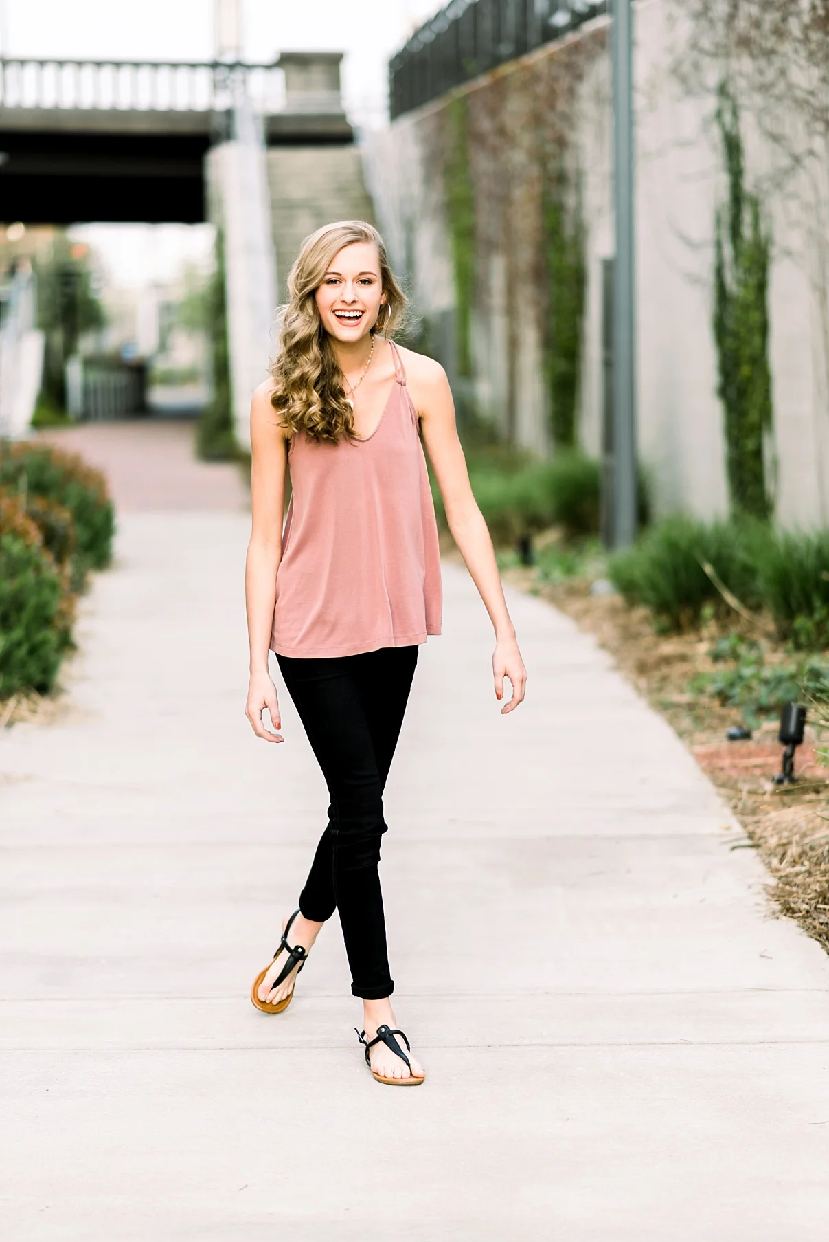 AUTUMN KEENUM | SPRING SENIOR PORTRAIT SESSION IN BIRMINGHAM