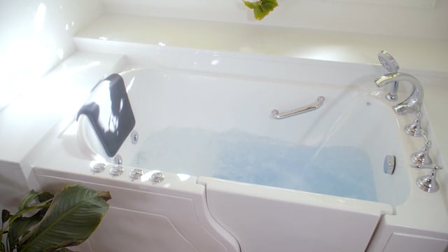 Tubbs By Grubbs - Walk-in Tub