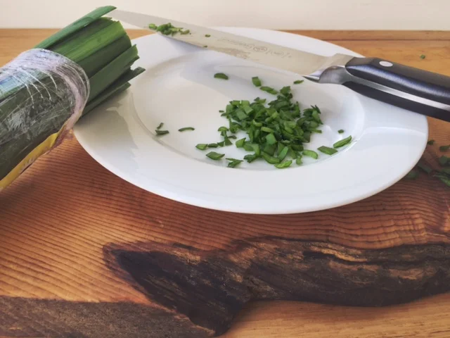 Organic garlic chives