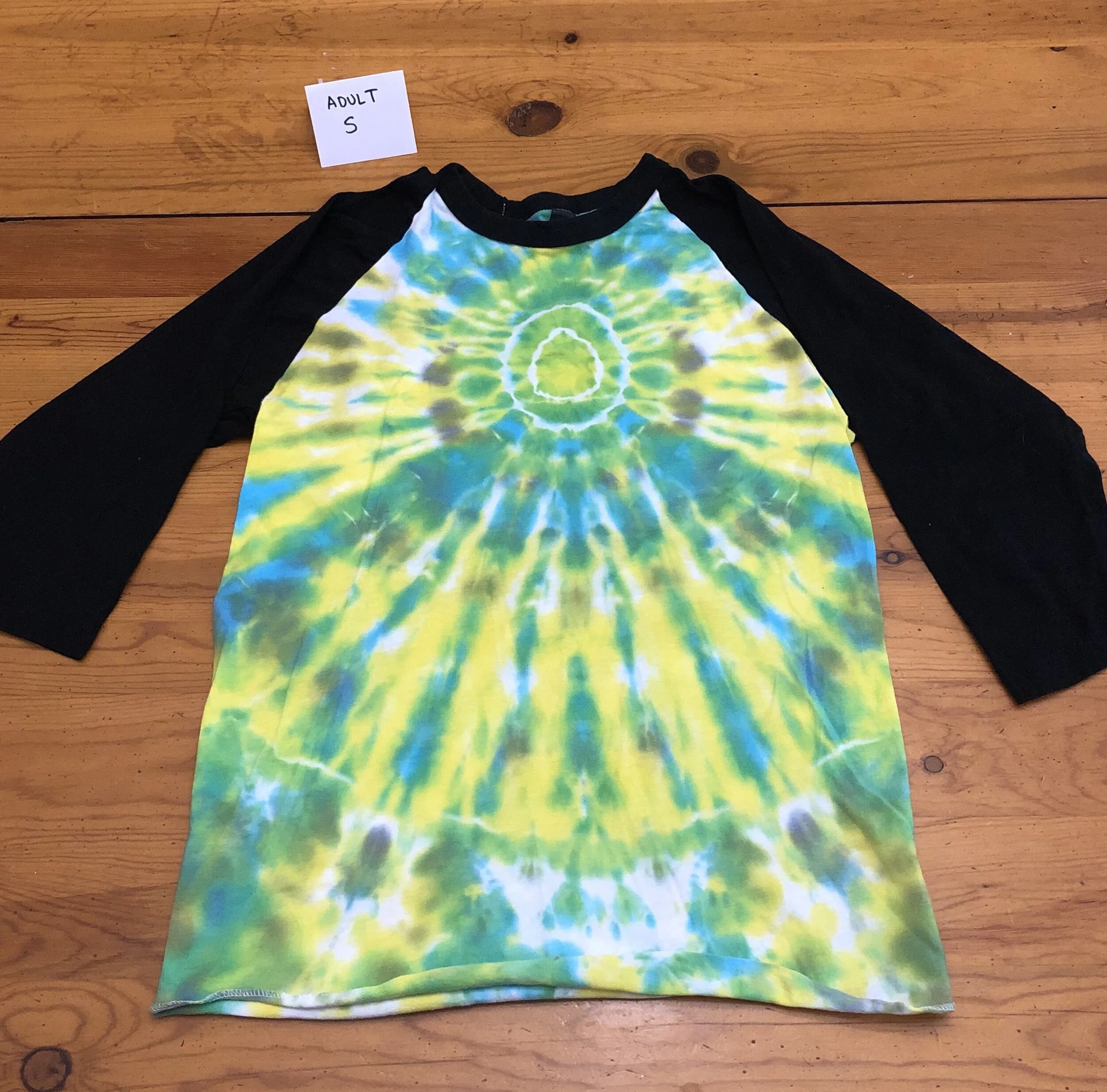 Jim-Dye_blue_yellow_circle_long_sleeve_front_aS.JPG