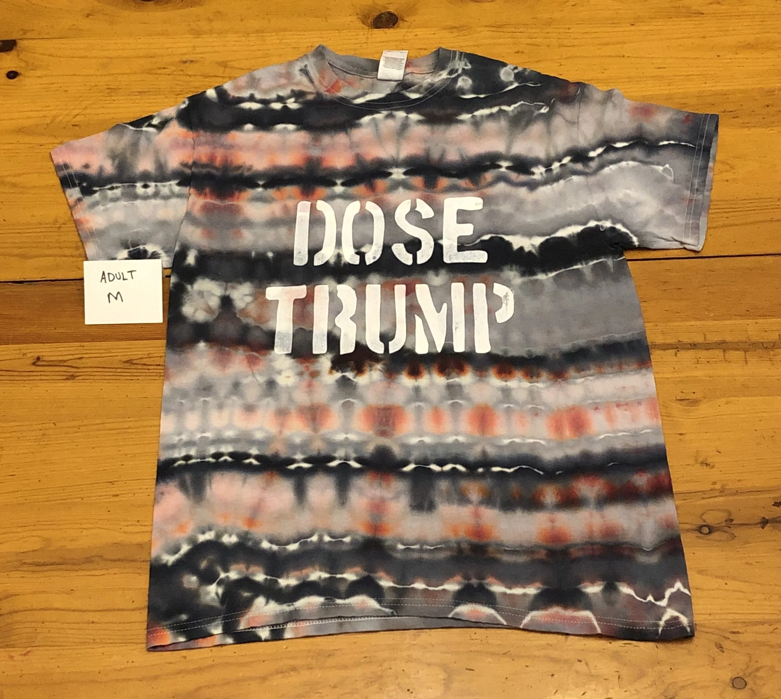 Jim-Dye_Dose-Trump_AM_grey-blk-horizontal_front_40.JPG