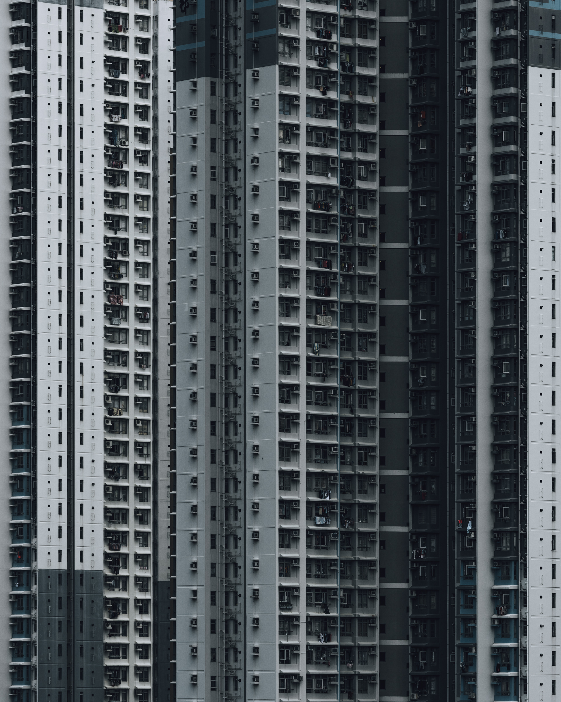 22°16'32.3"N 114°09'11.0"E