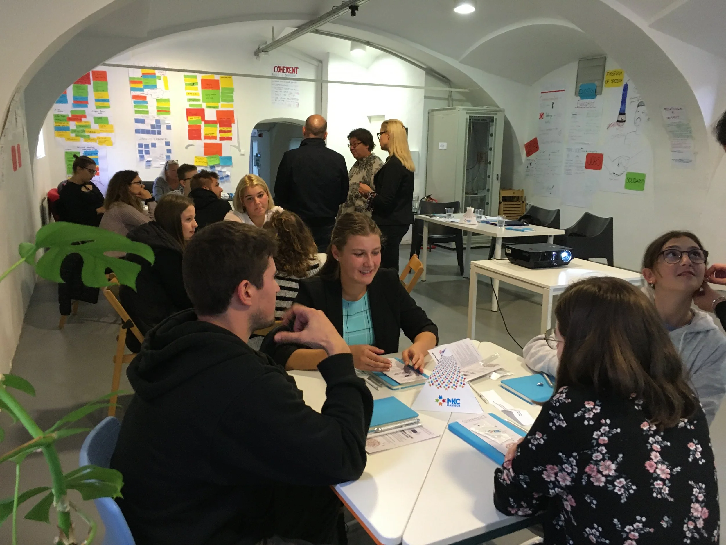 Open Dialog povezal mlade in odločevalce