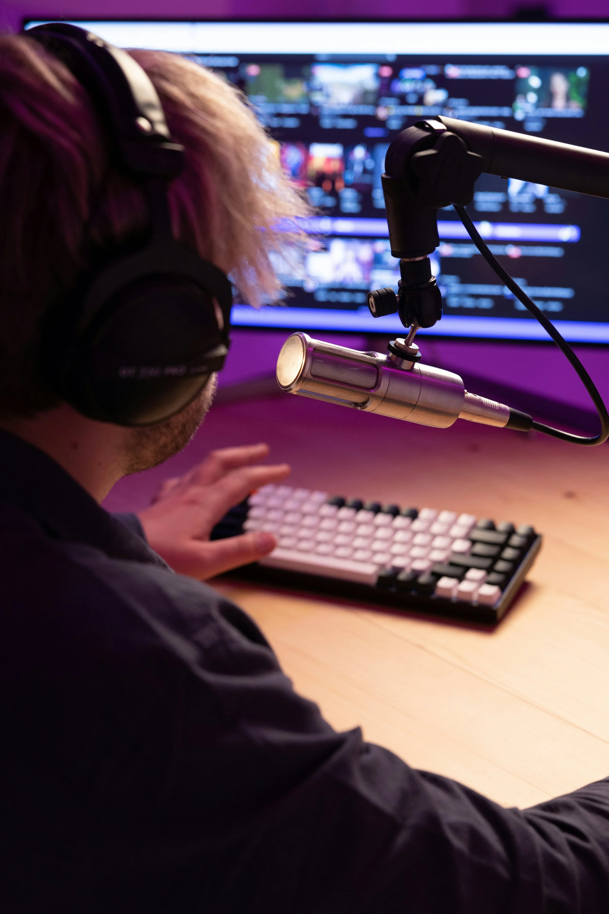 Delavnica: Kako posneti podcast?