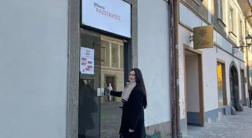 Trgovina Iz roke v roko - trgovina, ki povezuje