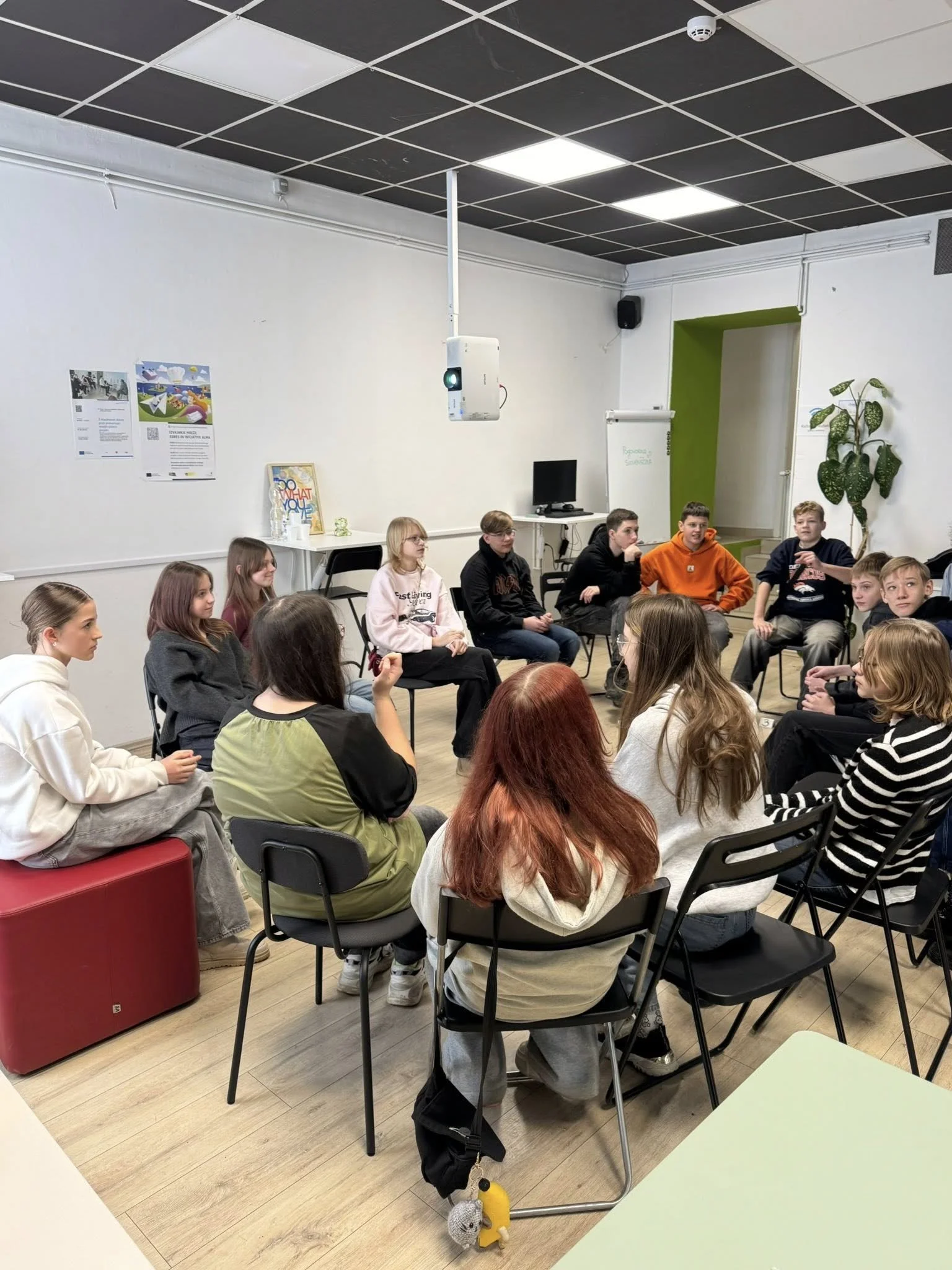 Projekt Val Teens UA gradi most med ukrajinsko in mariborsko mladino