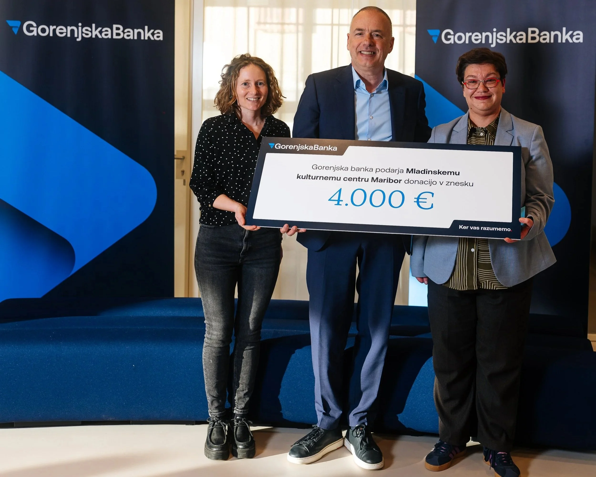 Gorenjska banka podarila 4.000 evrov za skupnostne shrambe