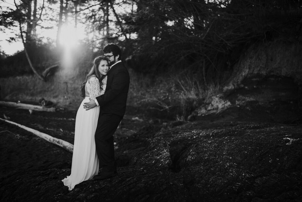 Rosario-Beach-Elopement-Whidbey-Island-Wedding-J-Hodges-39.jpg