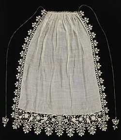 Apron_(Italy),_1906–10_(CH_18383595).jpg