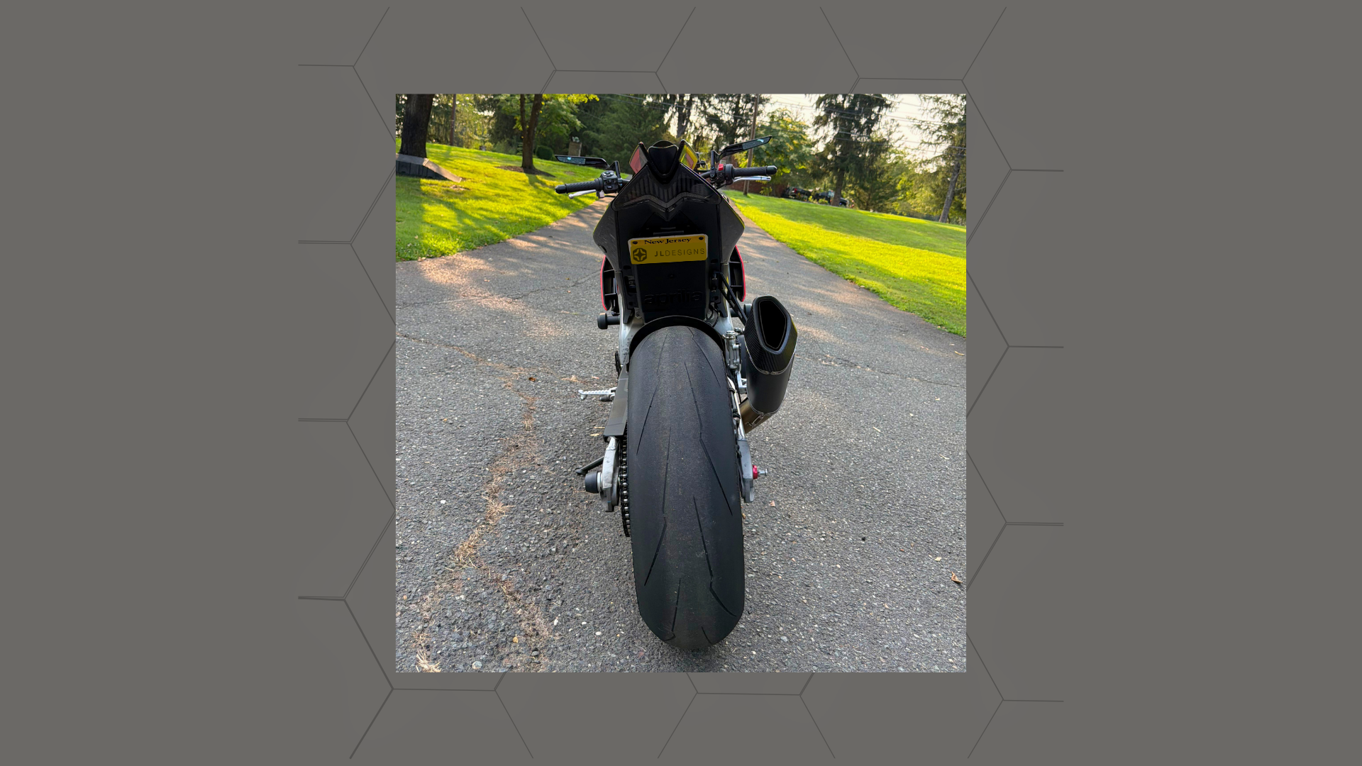 RSV4 Tuono eliminator