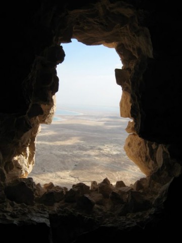 Elijah-Horeb-cave.jpg