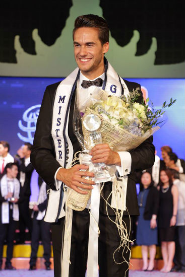 Tomas Martinko da Rep. Tcheca venceu o Mister Global 2016.