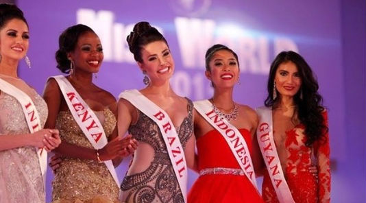Em 2014 Júlia Gama venceu a competição "Beleza com Propósito" com o projeto "Todos Contra a Hanseníase", em um empate histórico com India, Quênia, Indonésia e Guiana. Quem será a Beleza com Propósito Brasil 2016? (foto MWO)
