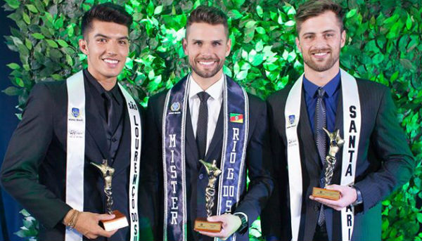 Vinícius de São Lourenço do Sul, vice-Mr RS 2017, Augusto de Canoas, Mr RS 2017, Lucas de Santa Maria, terceiro colocado no Mr RS 2017.