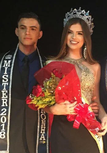 Na mesma noite foi aclamada também a Miss Pernambuco CNB 2018, Tallita Martins (foto APAE Serra Talhada)