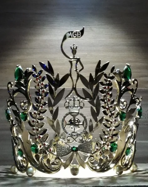 A magnífica coroa que a Miss Grand Brasil 2019 ganhará, uma criação do designer de jóias mineiro Tiago Seixas, da Luxo Primitivo.