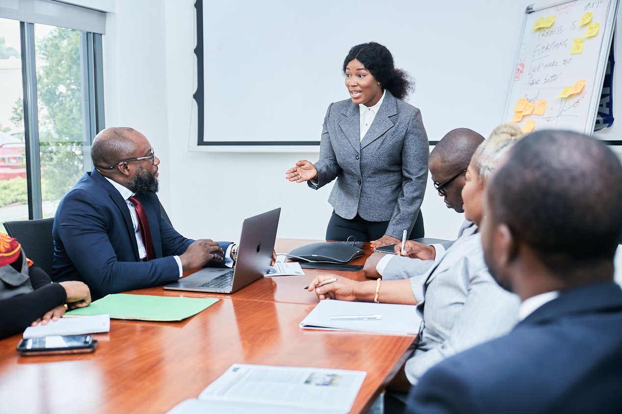 CORPORATE PHOTOGRAPHER_ AYO ISHOLA - .jpg