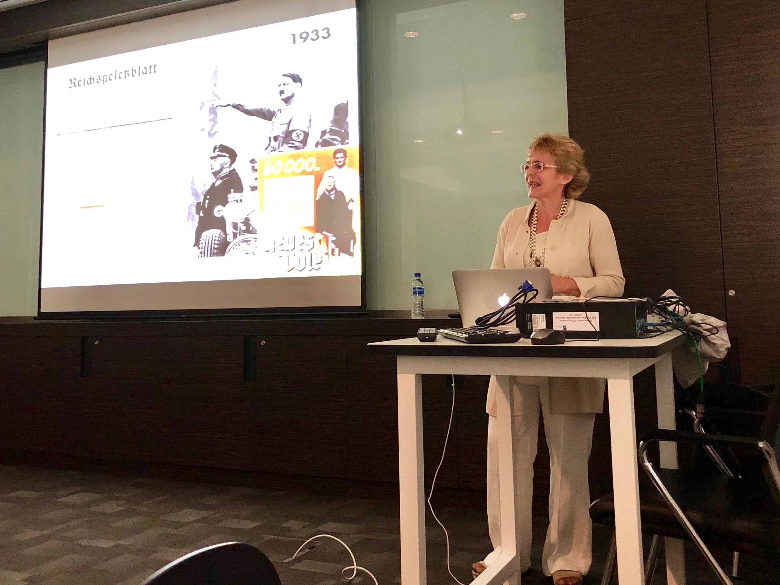 The Pouladi lab hosts Professor Cattaneo