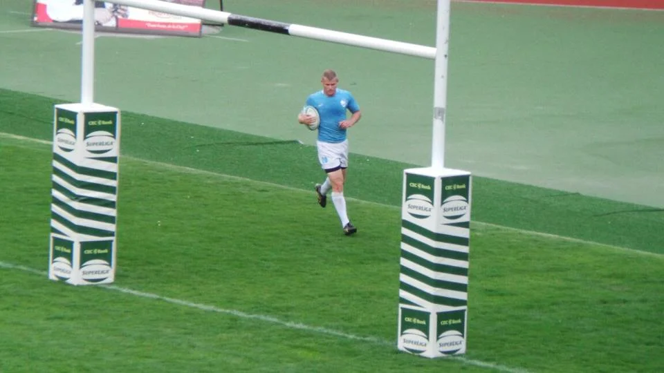 Jay Cave scoring one of his many tries in Romania