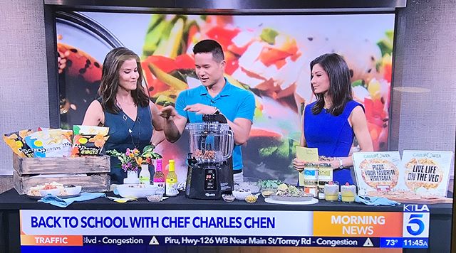 Hardly working @ktla5news ❤️ when you are doing what you LOVE #HappyLaborDay 😊 Recipes Up ↘️ www.CharlesChen.tv 🌷Set Design @aimie.v