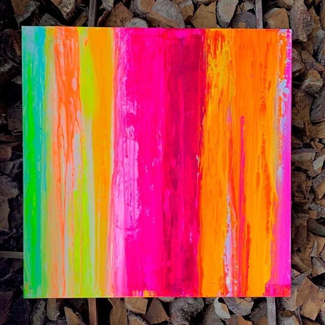 Let&rsquo;s joke this Sunday, laughing and loving is essential for life. 
No mercy, unless you have a diamant ring... 100x100x2 cm, acrylic pouring on linen.
#kunst#art#artwork#abstract #abstractart #abstractpainting #artist #artlovers#artoninstagram