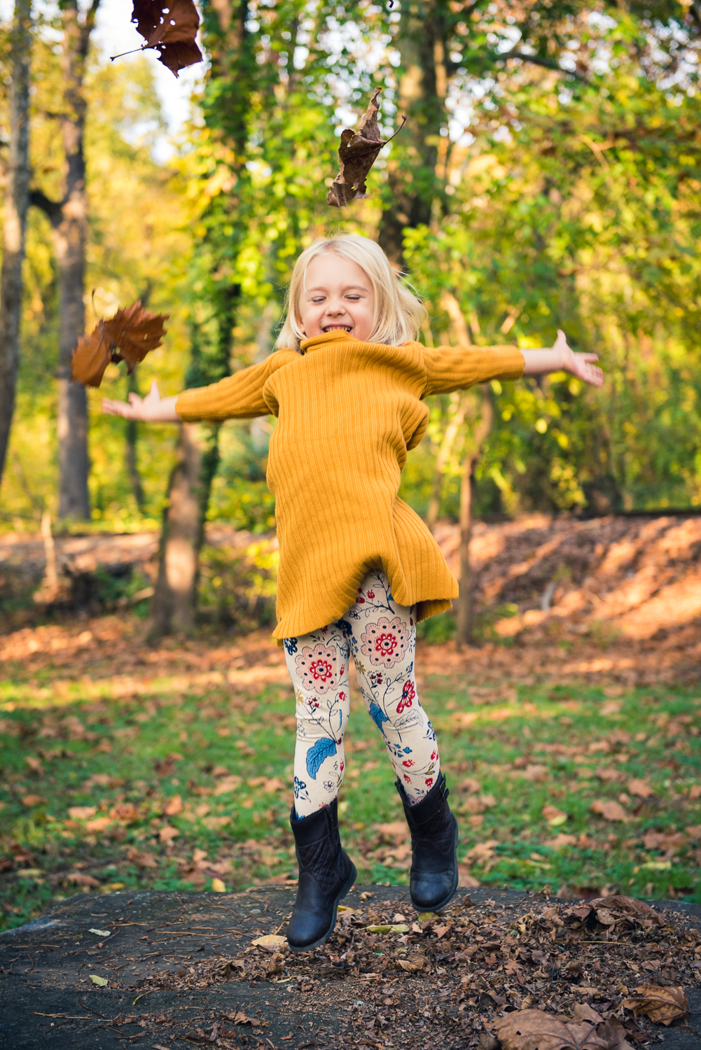 20161102 - Erika and Kayla LR-4.jpg