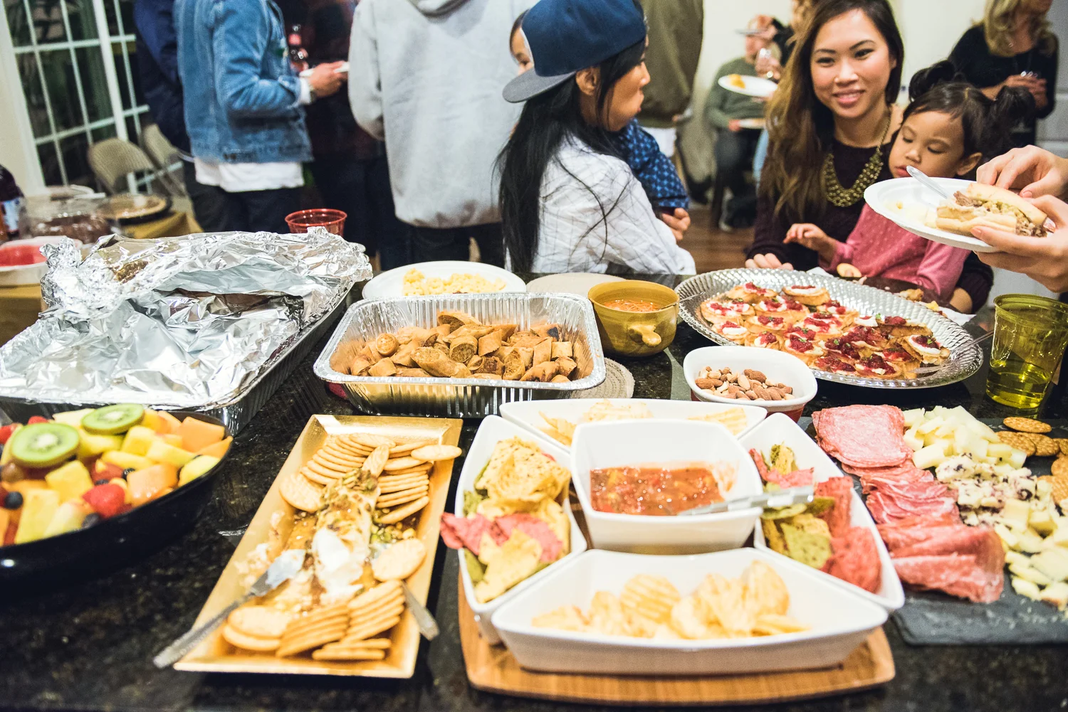 20161125 - Friendsgiving II LR-9.jpg