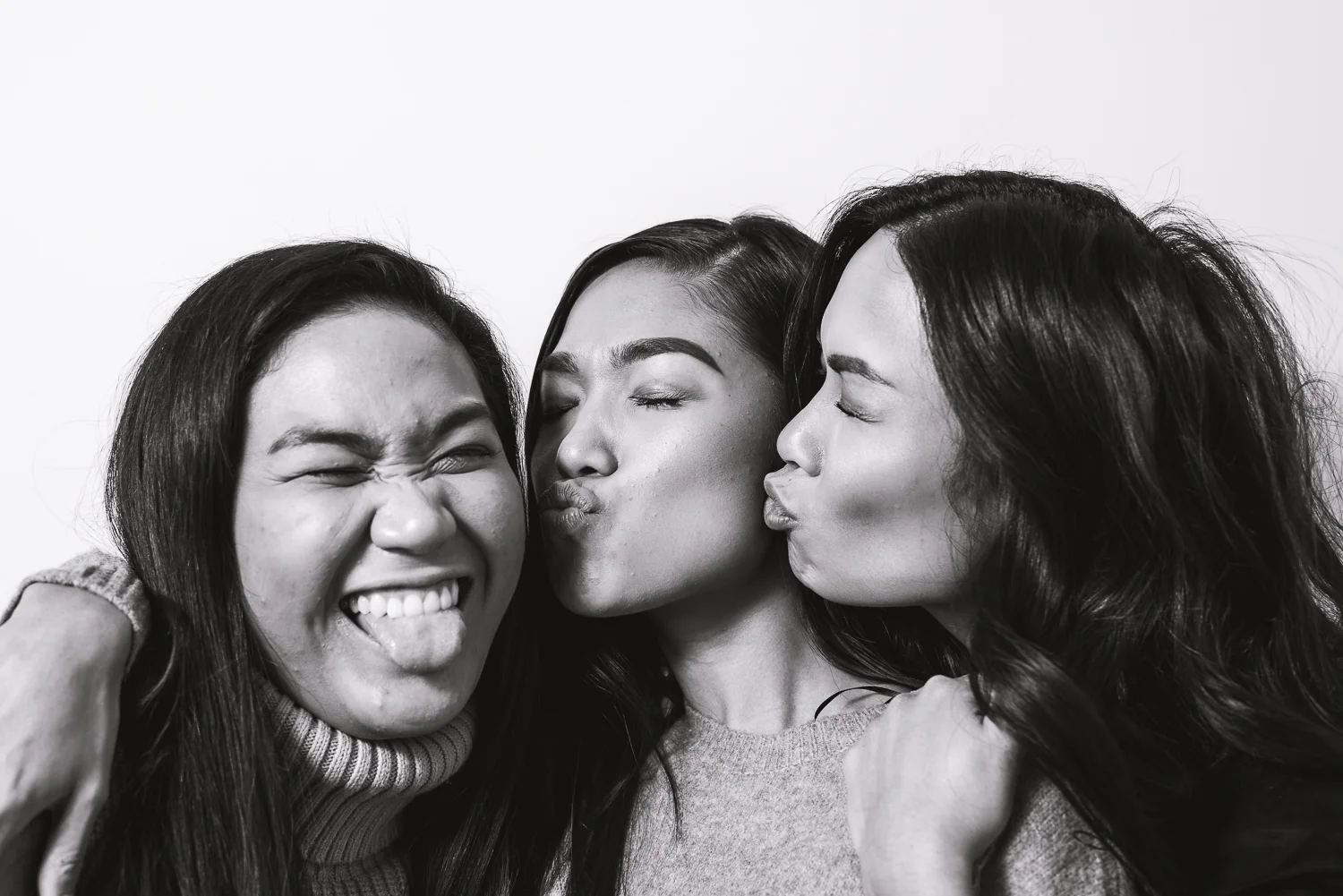 20161125 - Friendsgiving II LR-81.jpg